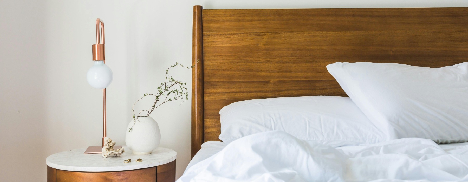 bed with lamp